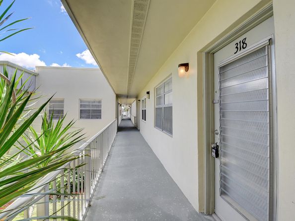 318 Monaco G G, Delray Beach FL 33446
