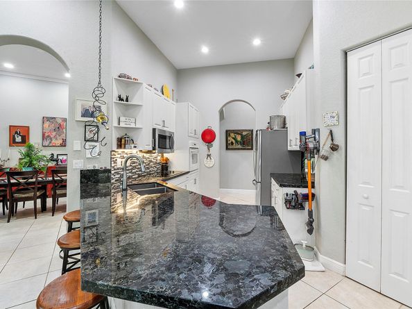 11955 NW 78th Pl, Parkland FL 33076