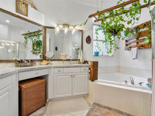 11955 NW 78th Pl, Parkland FL 33076