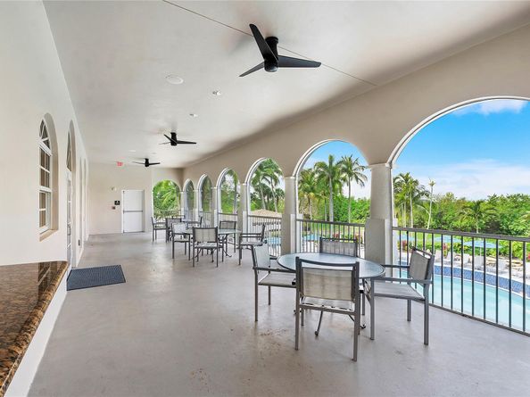 11955 NW 78th Pl, Parkland FL 33076