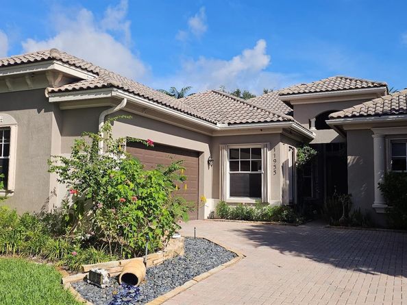 11955 NW 78th Pl, Parkland FL 33076