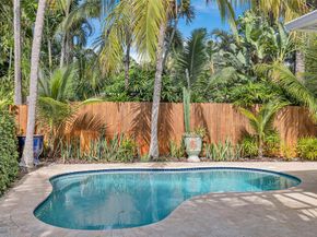 317 N Victoria Park Rd, Fort Lauderdale FL 33301