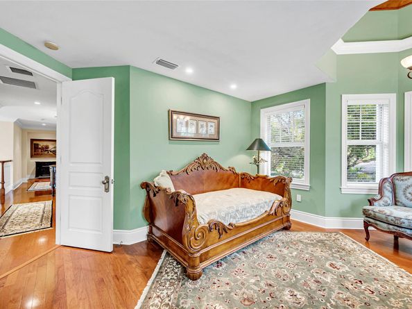 317 N Victoria Park Rd, Fort Lauderdale FL 33301