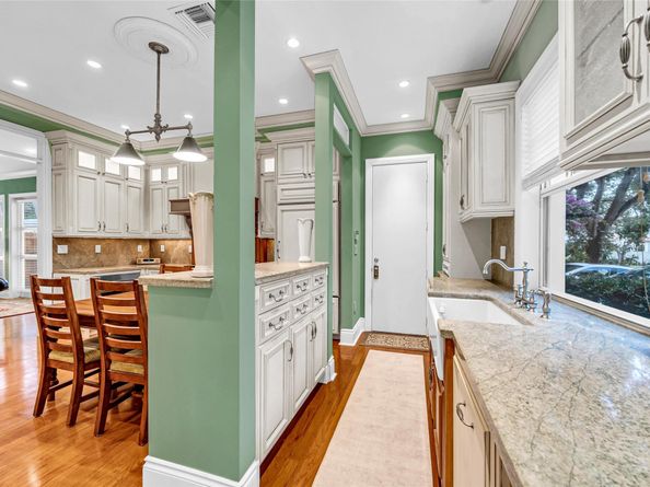 317 N Victoria Park Rd, Fort Lauderdale FL 33301