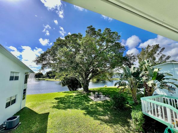 225 Westbury L 225, Deerfield Beach FL 33442