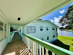 225 Westbury L 225, Deerfield Beach FL 33442