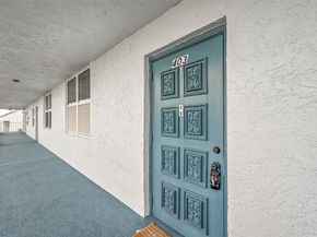7620 NW 18th St 403, Margate FL 33063