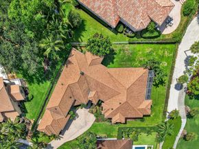 2525 Seminole Circle, West Palm Beach FL 33409
