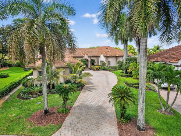 2525 Seminole Circle, West Palm Beach FL 33409