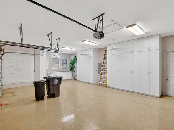2525 Seminole Circle, West Palm Beach FL 33409