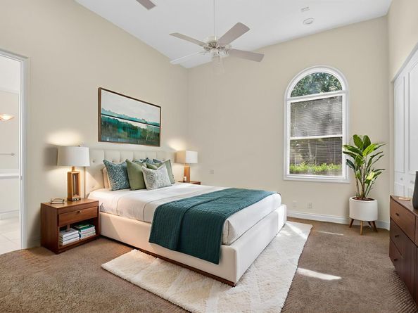 2525 Seminole Circle, West Palm Beach FL 33409