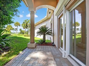 2525 Seminole Circle, West Palm Beach FL 33409