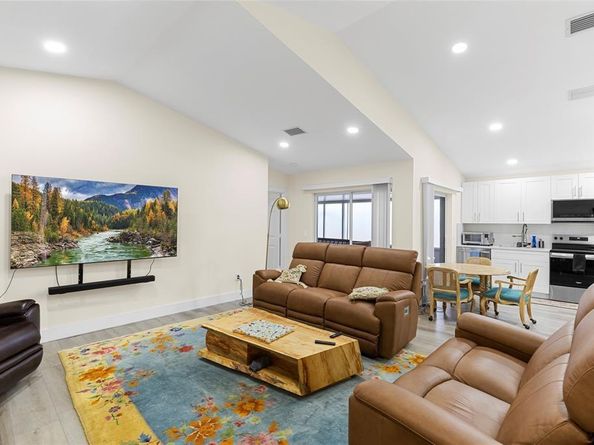 5839 Eagle Cay Ter, Coconut Creek FL 33073
