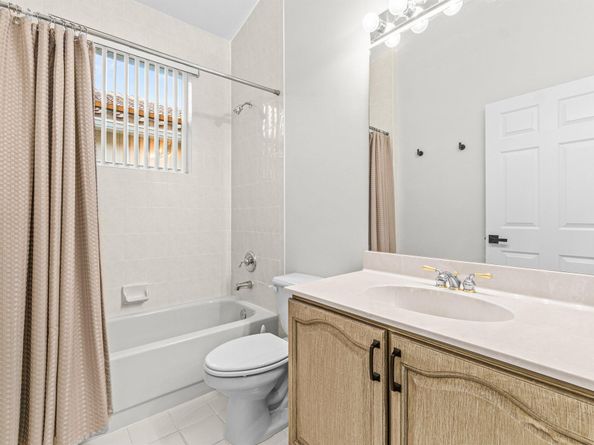 7602 Northtree Club Drive, Lake Worth FL 33467