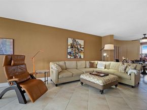 333 Sunset Dr 503, Fort Lauderdale FL 33301