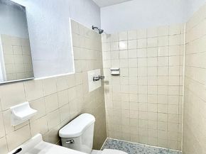 2240 NW 60th Ter, Sunrise FL 33313