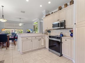 2111 2111 Bellcrest Ct, Royal Palm Court, Royal Palm Beach FL 33411