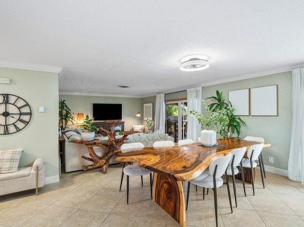401 SE 14th Avenue, Pompano Beach FL 33060