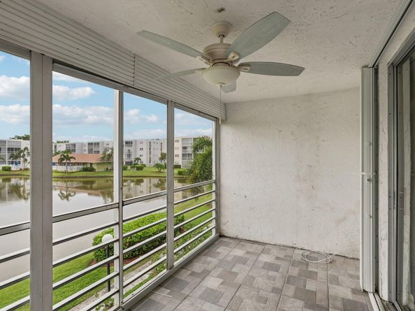 1024 SE 4th Ave 204, Dania Beach FL 33004