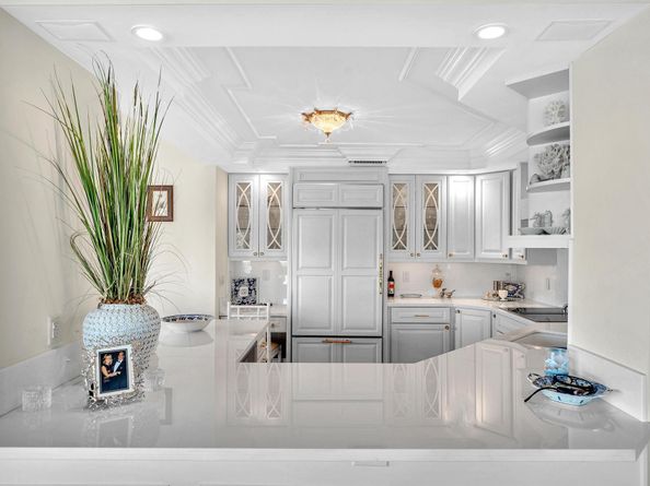 701 E Camino Real 2J, Boca Raton FL 33432