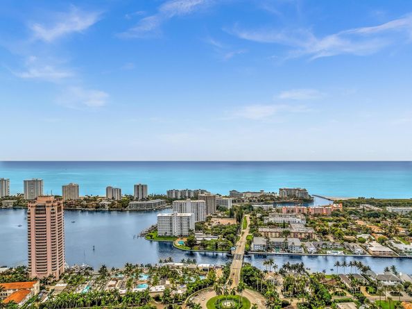 701 E Camino Real 2J, Boca Raton FL 33432
