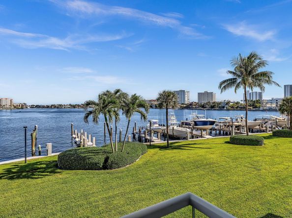701 E Camino Real 2J, Boca Raton FL 33432