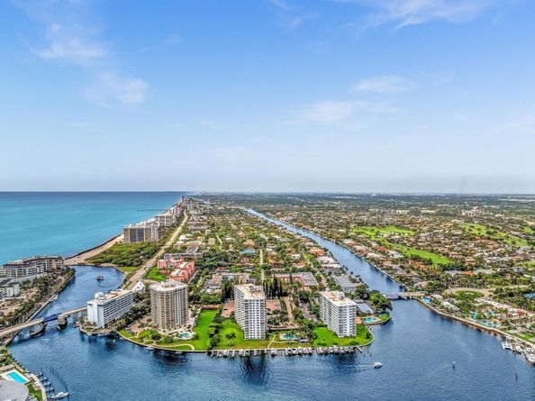 701 E Camino Real 2J, Boca Raton FL 33432