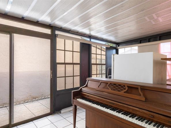 4281 W 10th Ct, Hialeah FL 33012