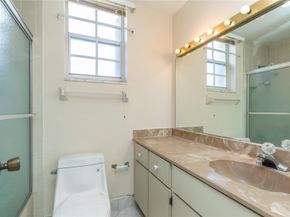 4281 W 10th Ct, Hialeah FL 33012