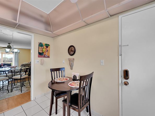 3475 Broken Woods Dr 401, Coral Springs FL 33065