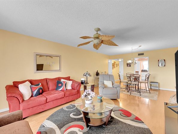 3475 Broken Woods Dr 401, Coral Springs FL 33065