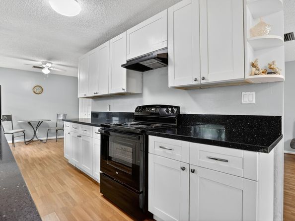 3817 NW 84th Ave, Coral Springs FL 33065