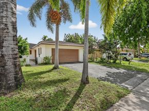 3817 NW 84th Ave, Coral Springs FL 33065