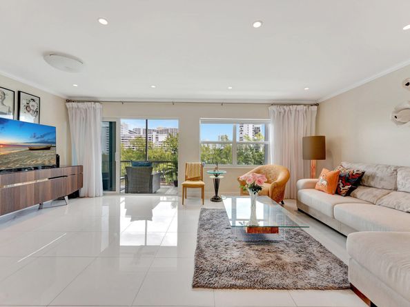 300 Diplomat Parkway 606, Hallandale Beach FL 33009