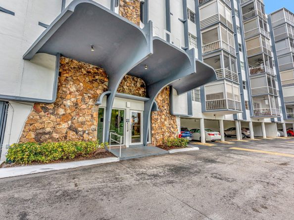 300 Diplomat Parkway 606, Hallandale Beach FL 33009