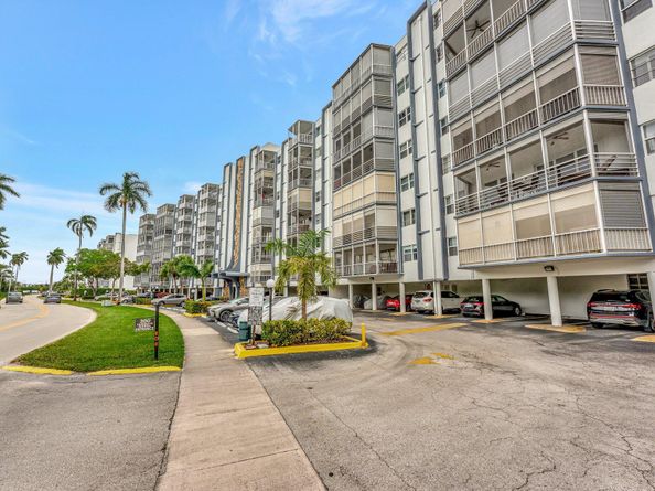 300 Diplomat Parkway 606, Hallandale Beach FL 33009