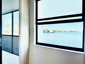 112 Lake Emerald 206, Oakland Park FL 33309