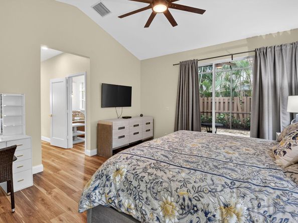 6623 NW 25th Avenue, Boca Raton FL 33496