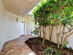 1487 Garden Rd, Weston FL 33326