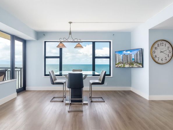 3800 Galt Ocean Dr PH 14, Fort Lauderdale FL 33308