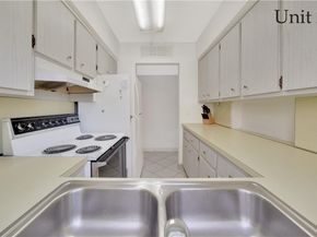 3220 Canal Dr, Pompano Beach FL 33062