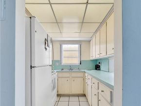 3220 Canal Dr, Pompano Beach FL 33062