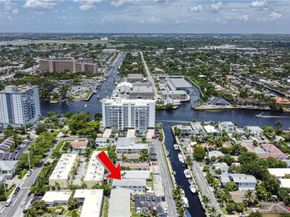 3220 Canal Dr, Pompano Beach FL 33062