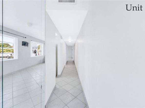 3220 Canal Dr, Pompano Beach FL 33062