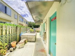 3220 Canal Dr, Pompano Beach FL 33062