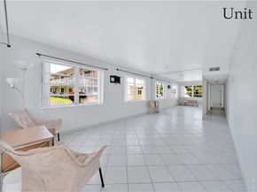 3220 Canal Dr, Pompano Beach FL 33062