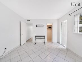 3220 Canal Dr, Pompano Beach FL 33062