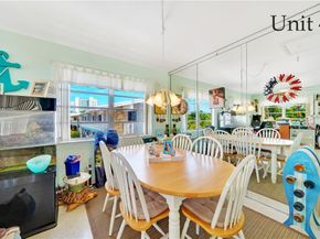 3220 Canal Dr, Pompano Beach FL 33062