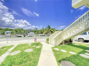3220 Canal Dr, Pompano Beach FL 33062