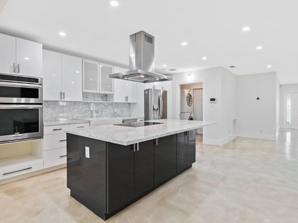 2200 NE 36th St, #1-2, Fort Lauderdale FL 33308